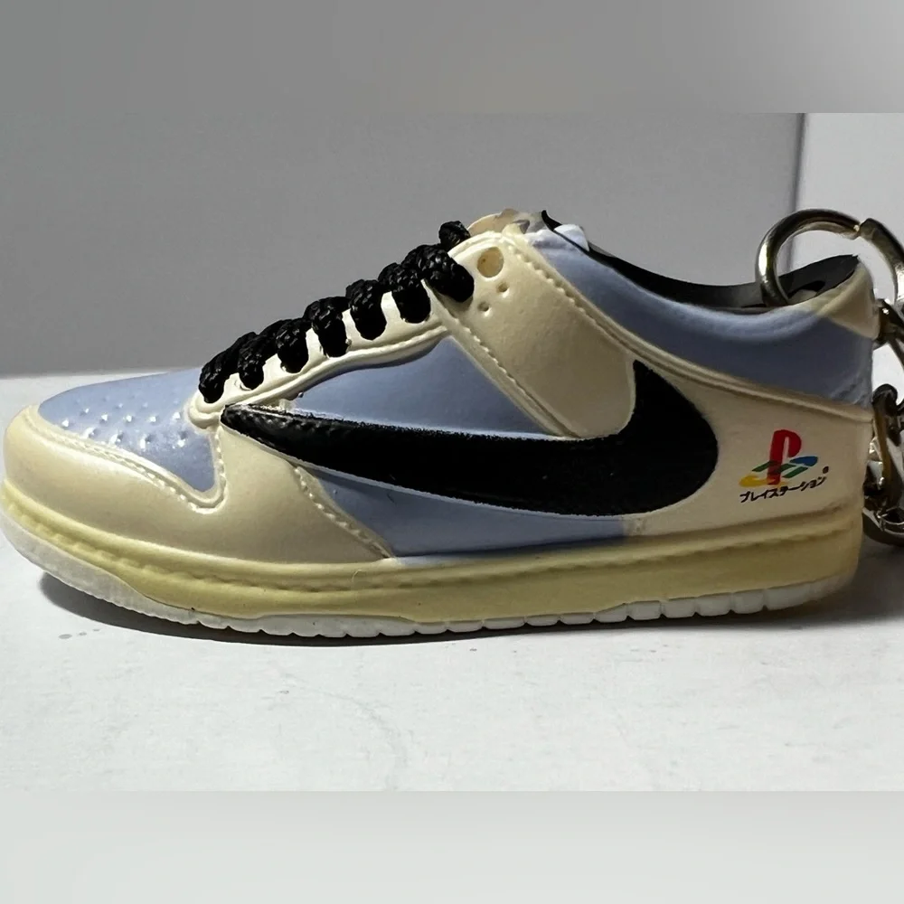 3D‎ Mini Sneaker Keychain dunk low blue cream charm trinket